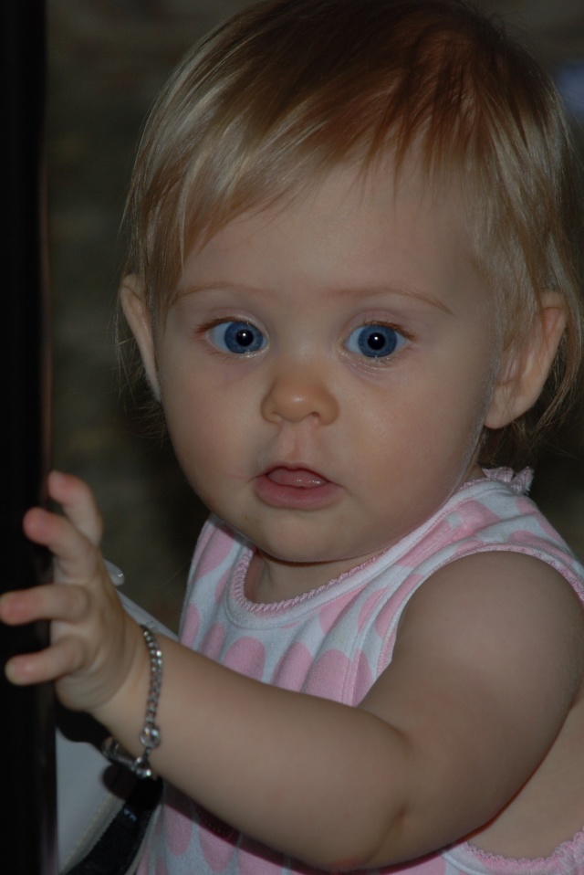 2009-05-29-18 SYDNEY'S 1ST BD.jpg